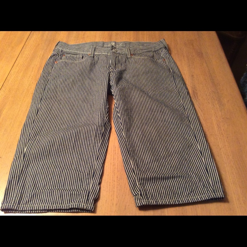 7 for all mankind Bermuda shorts